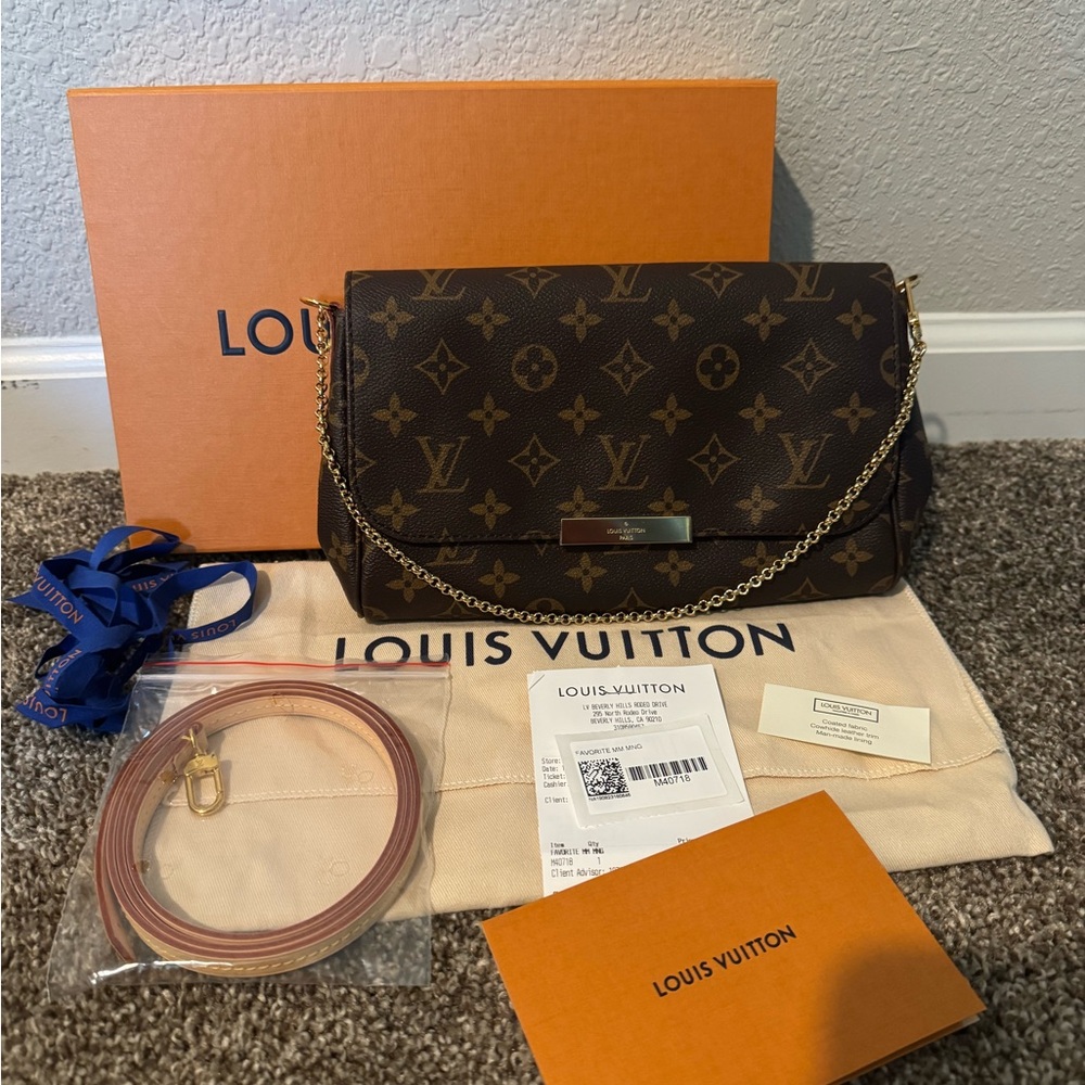 NWT Louis Vuitton Favorite MM monogram Shoulder crossbody Bag clutch